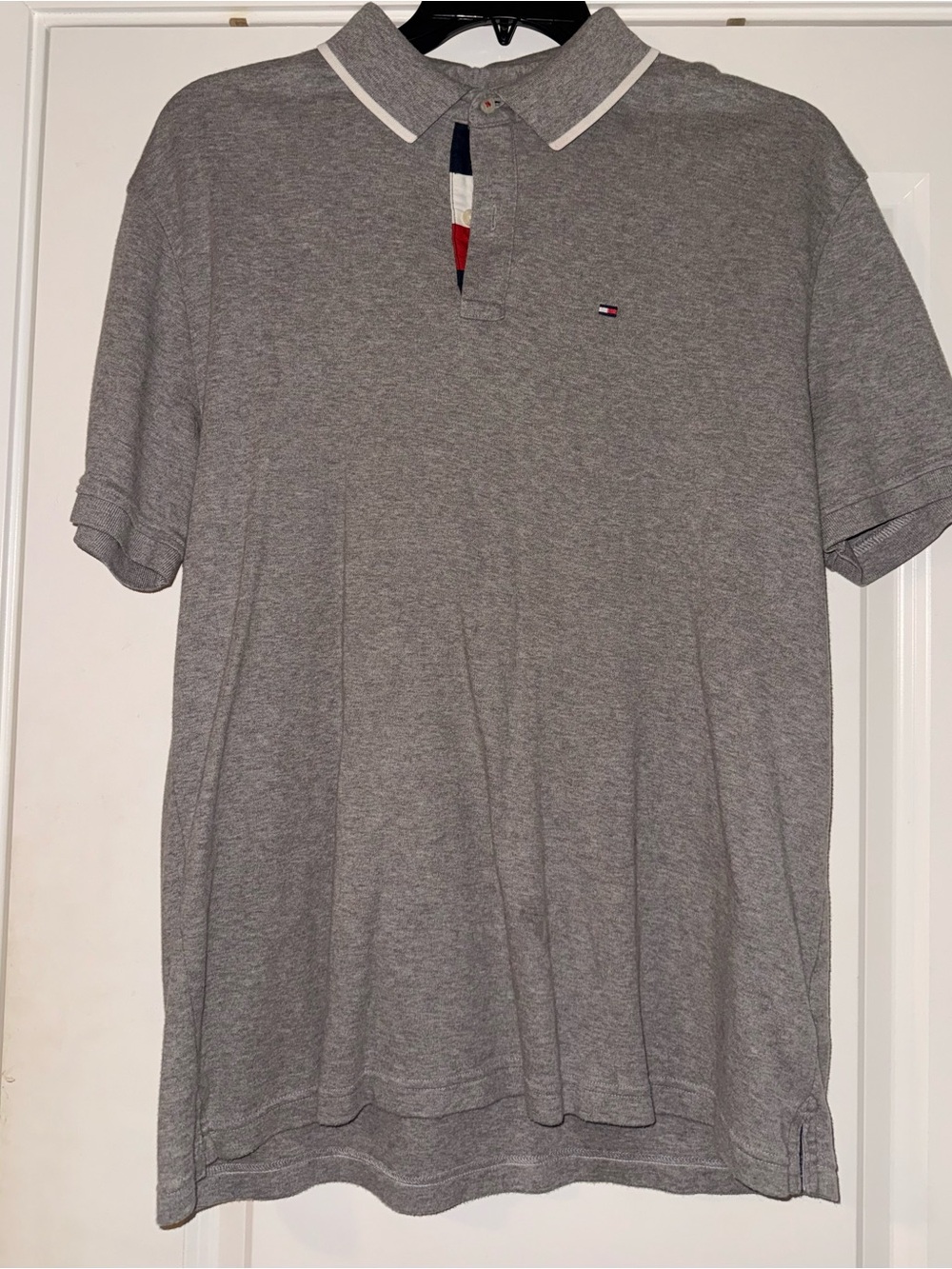 Tommy Hilfiger Heather Gray Polo with Contrast Collar and Flag
